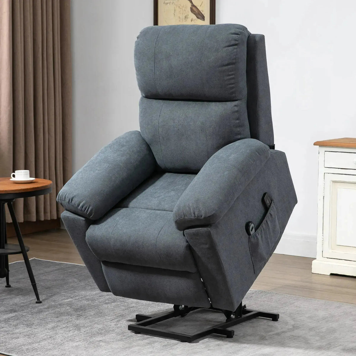 RehaComfort Aufstehsessel Medora mit Massage RehaComfort